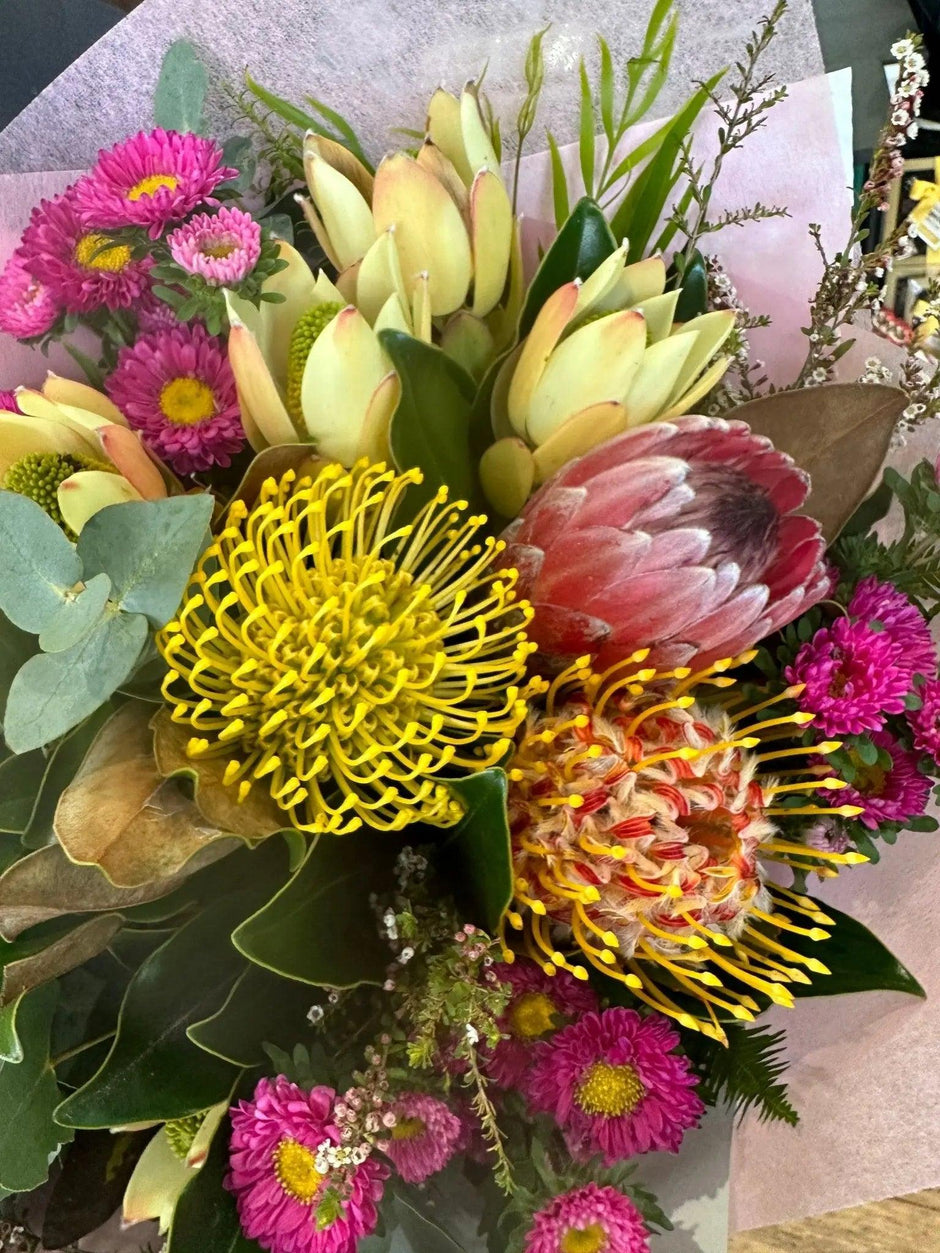 Florist Coffs Harbour Local Flower Delivery Wild Pansi
